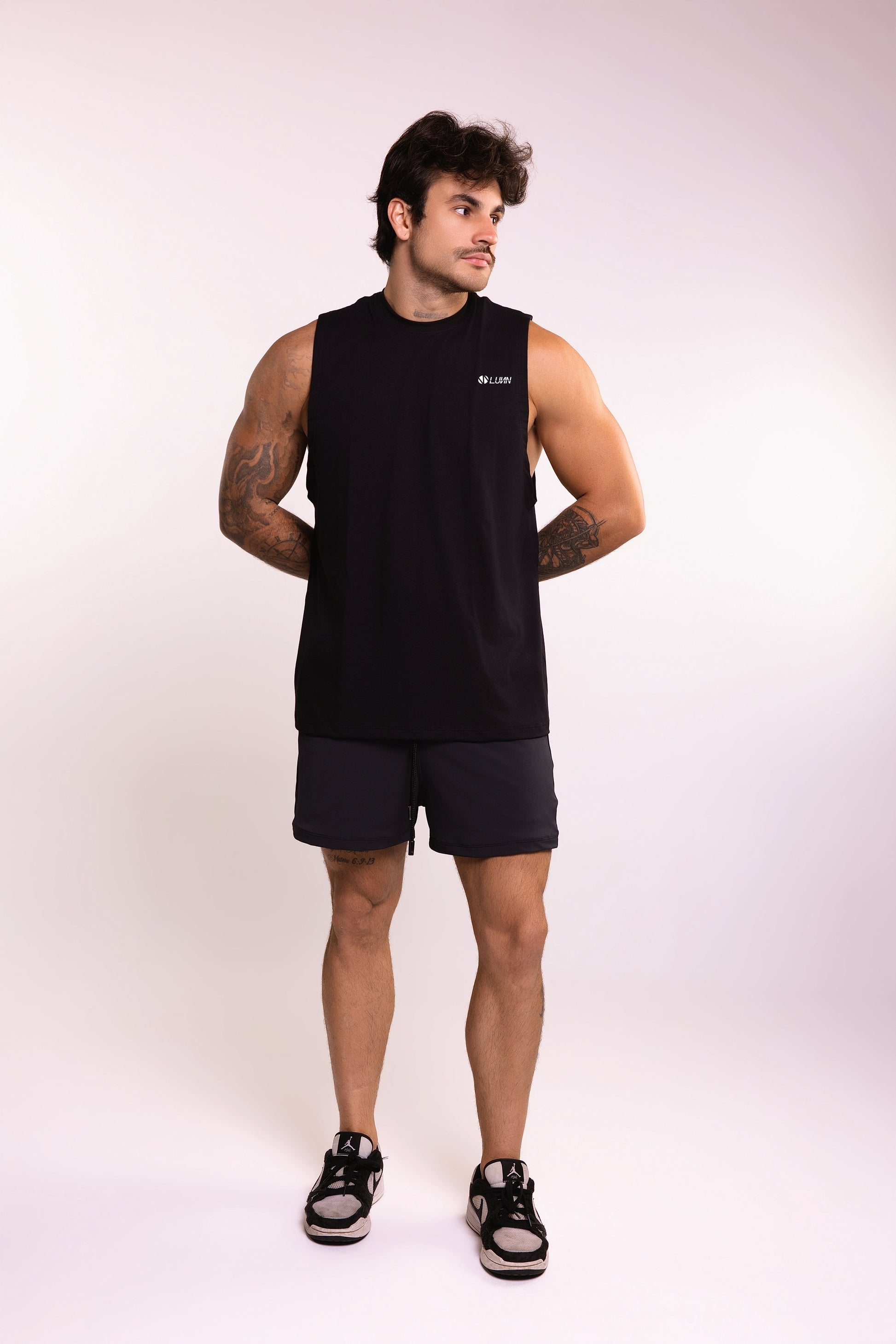 Camiseta Regata Fechada Preto