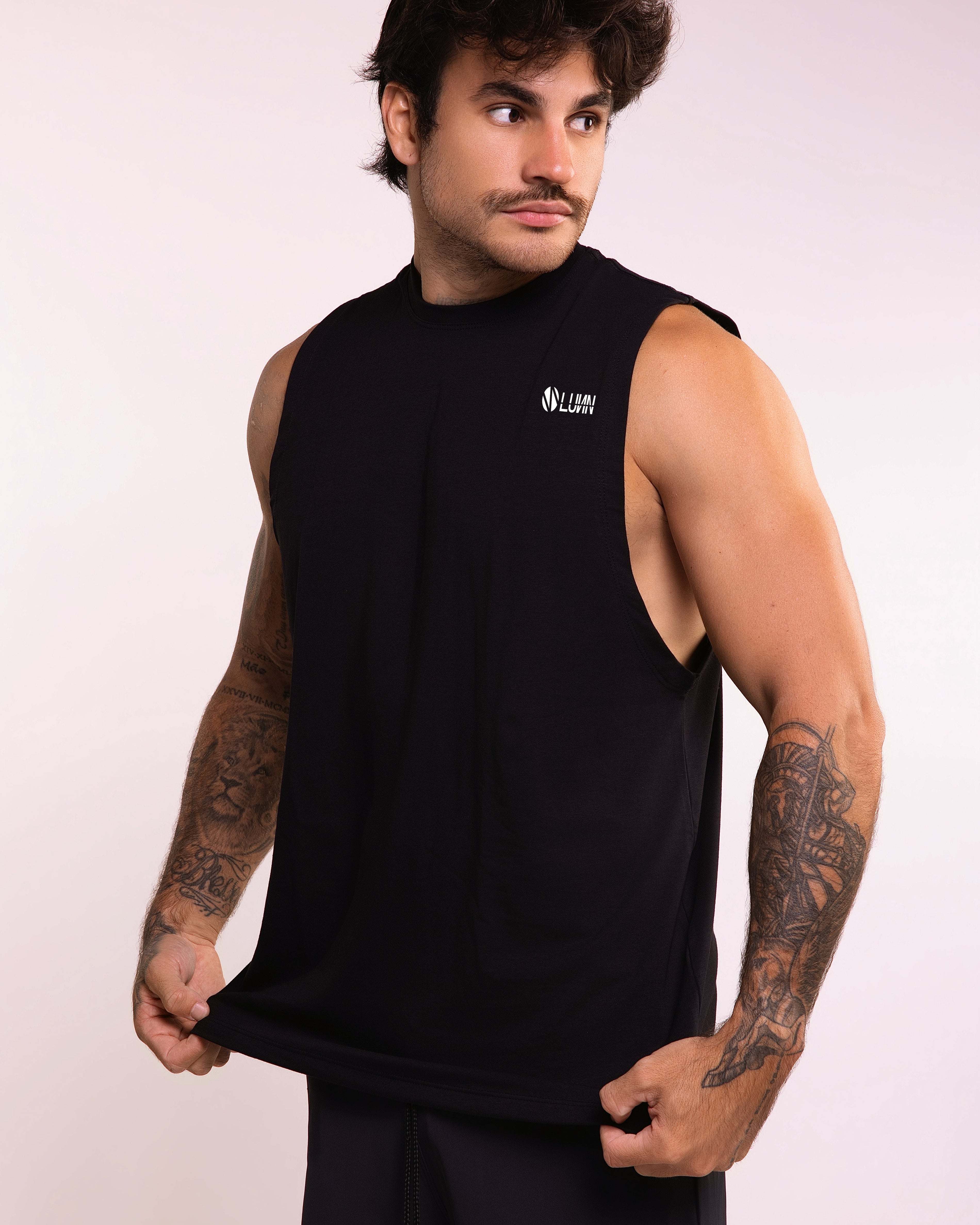 Camiseta Regata Fechada Preto