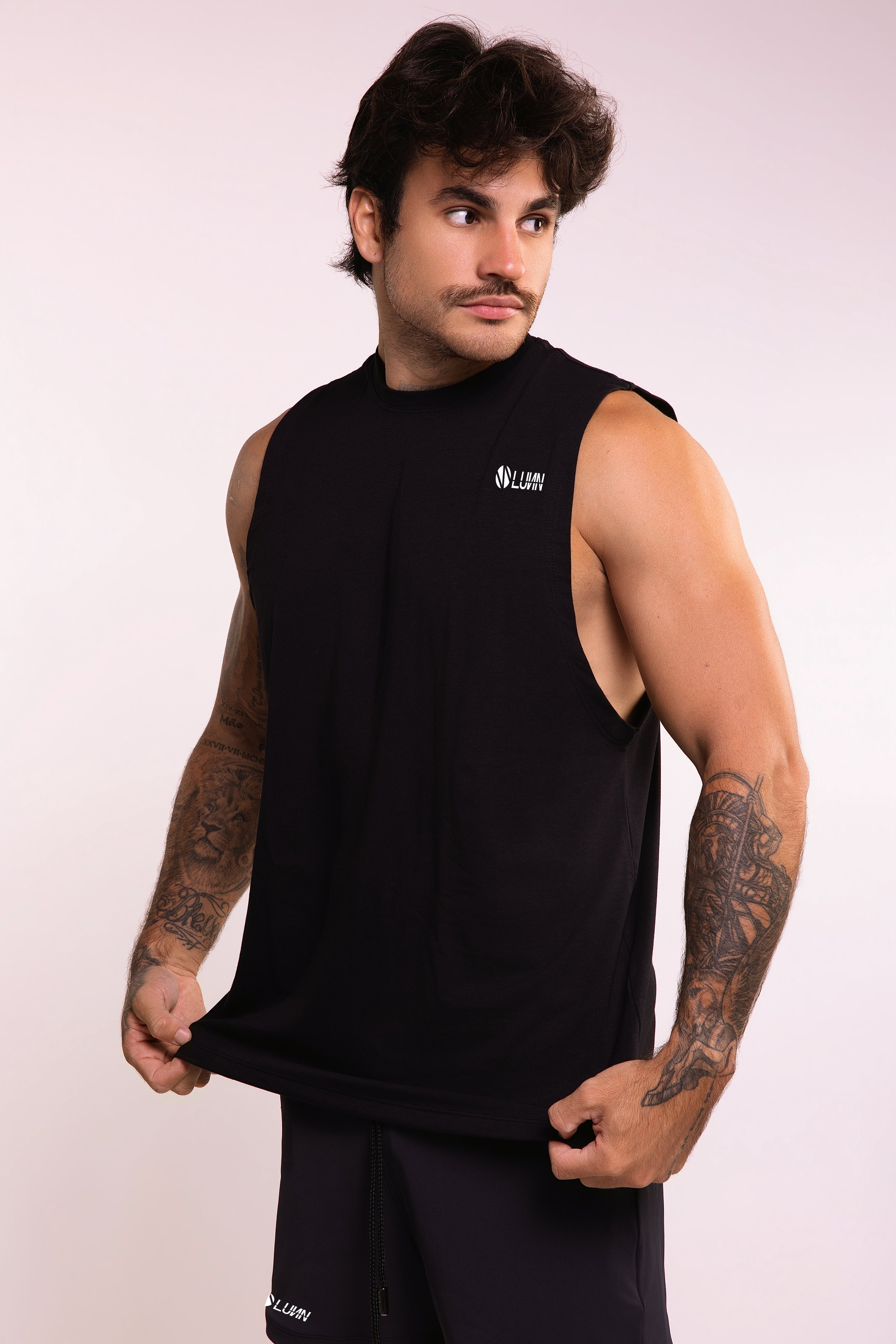 Camiseta Regata Fechada Preto
