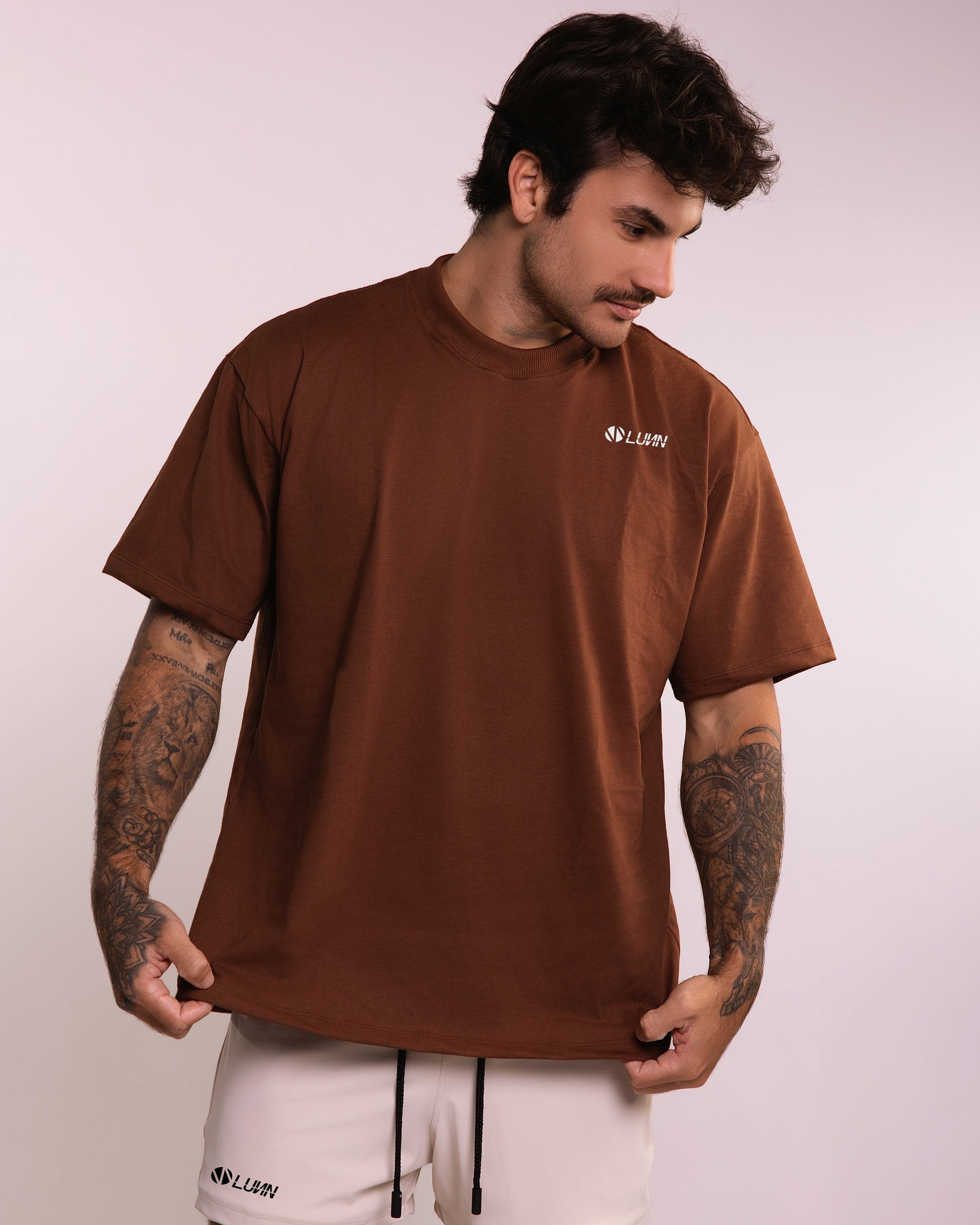 Camiseta Oversized Marrom