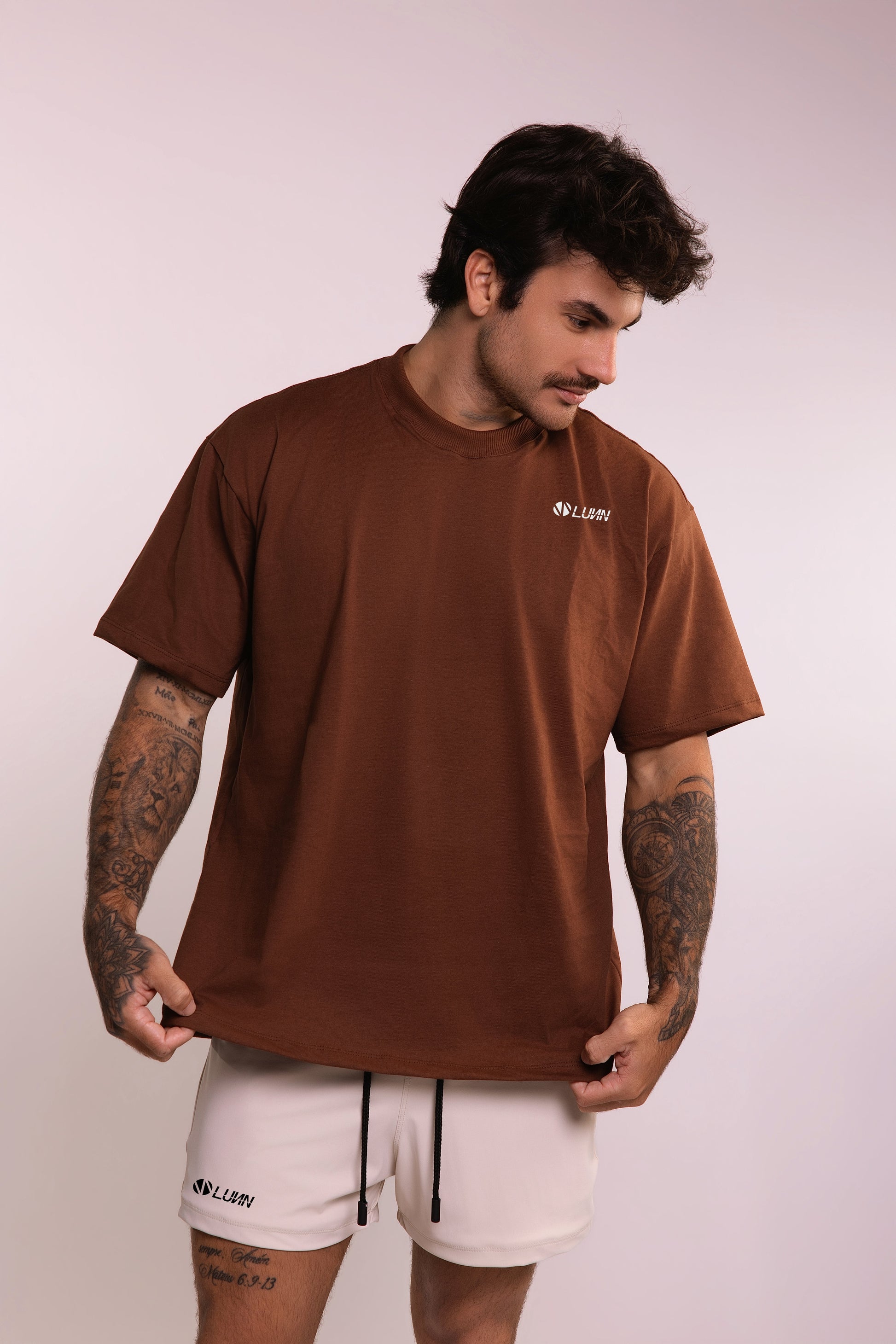 Camiseta Oversized Marrom