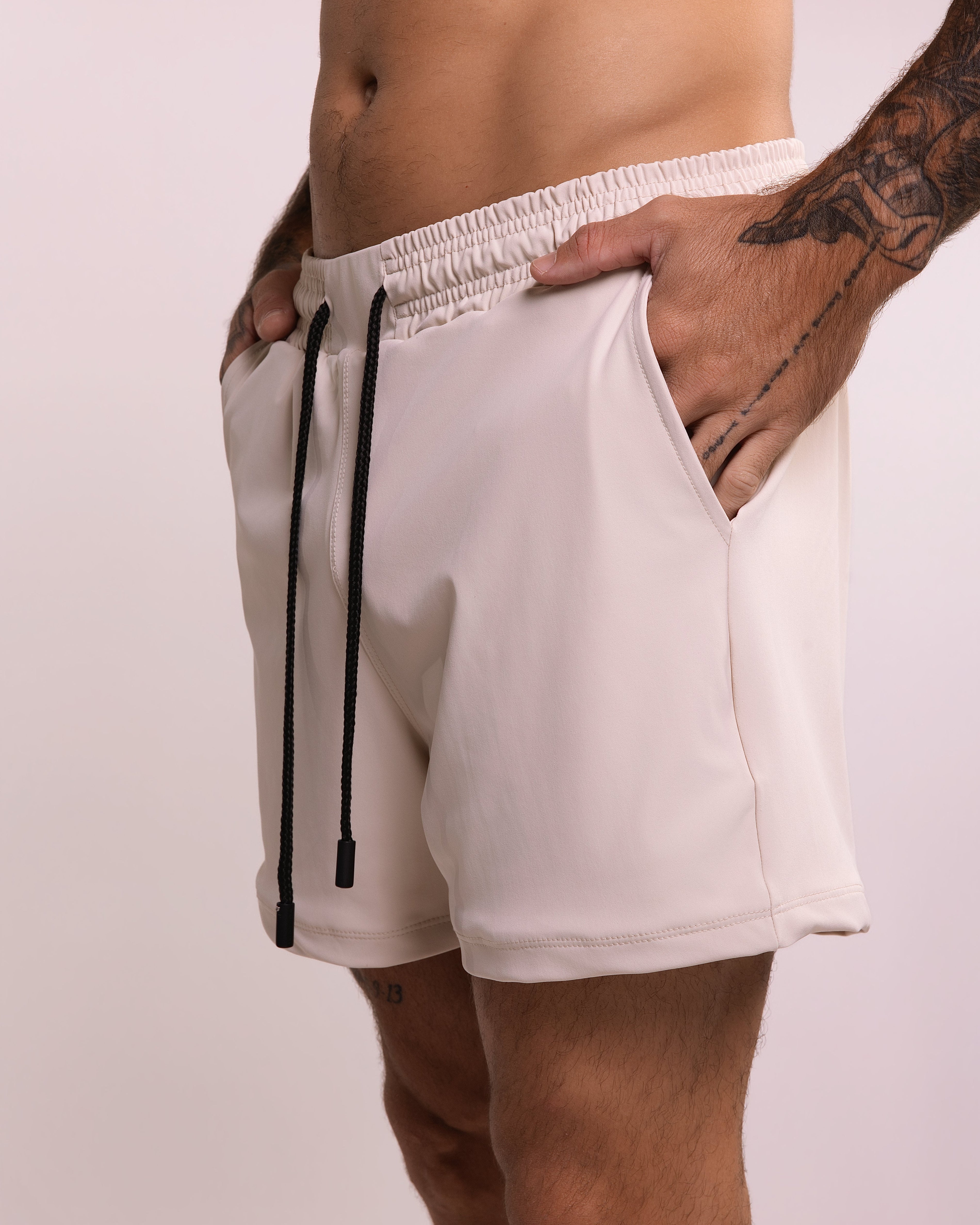 Bermuda Curta Branco