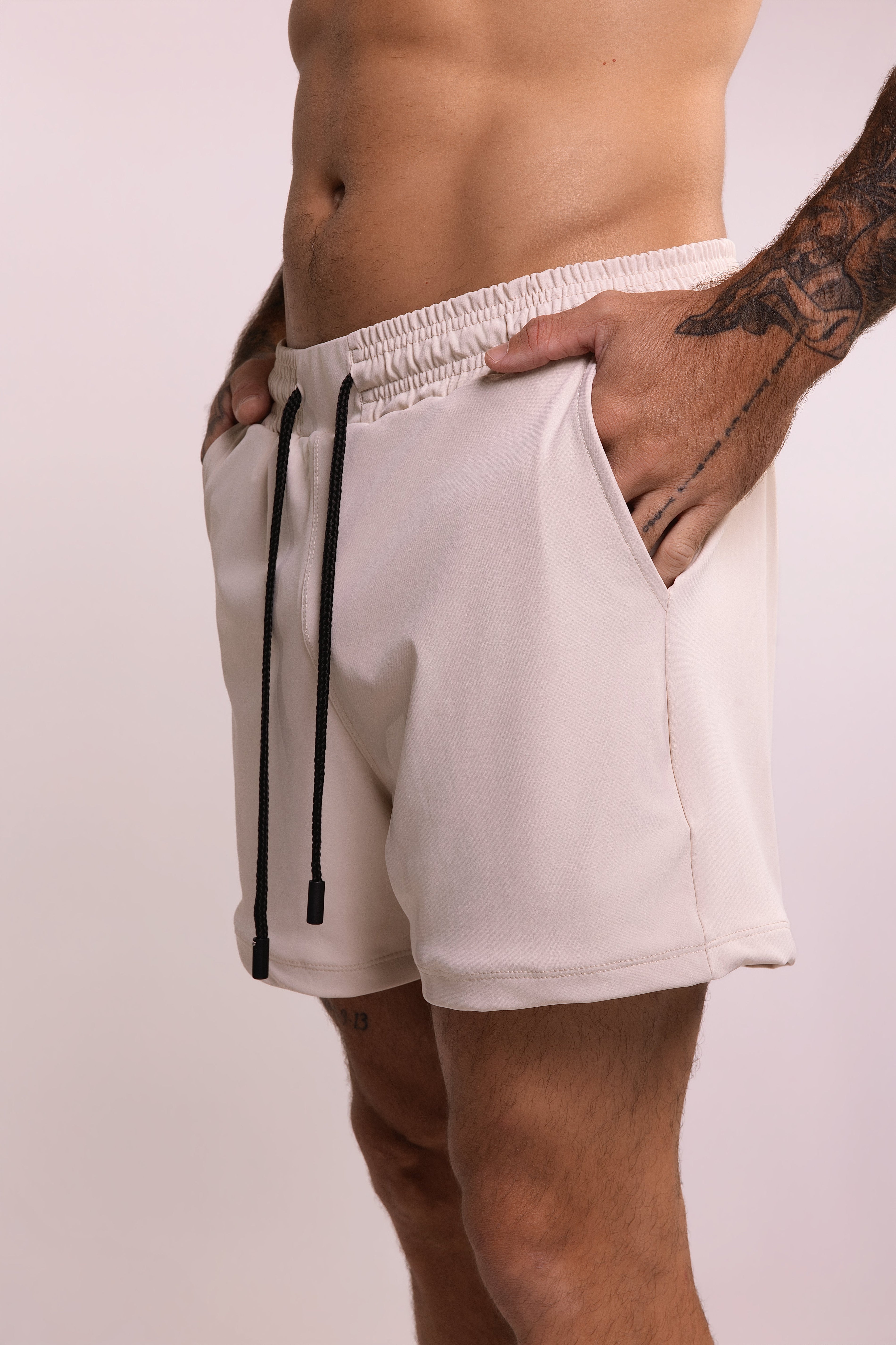 Bermuda Curta Branco