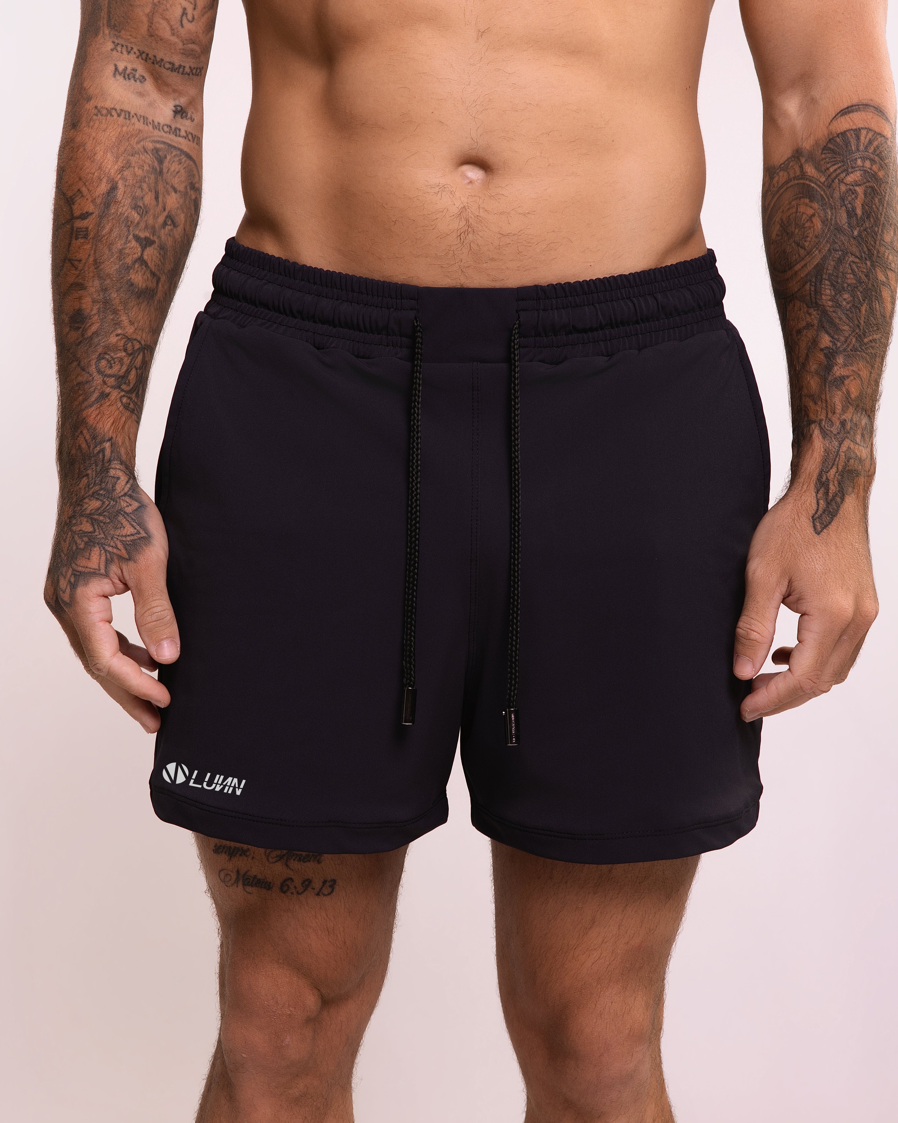 Bermuda Curta Preto