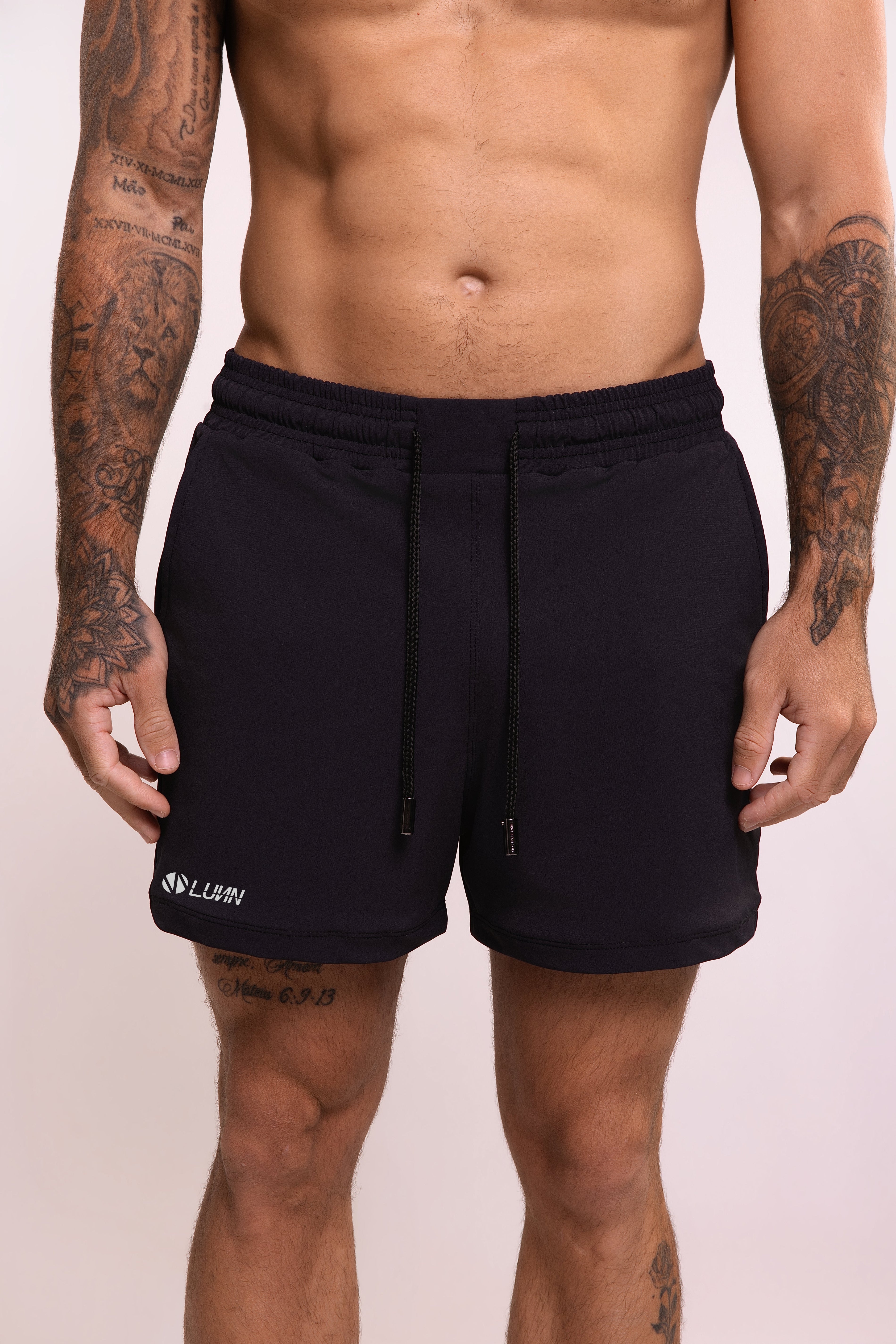 Bermuda Curta Preto