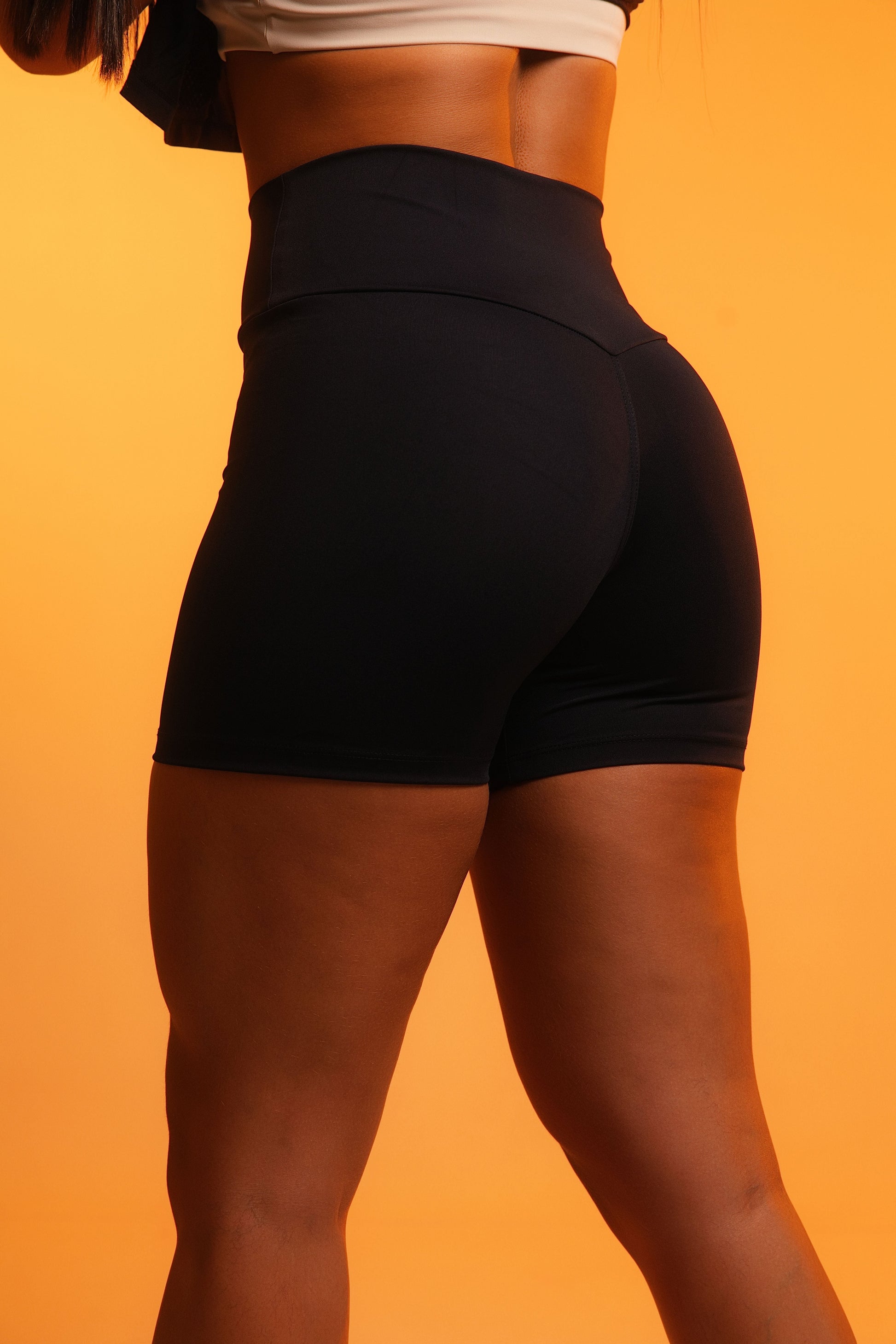 Shorts Velocity Preto
