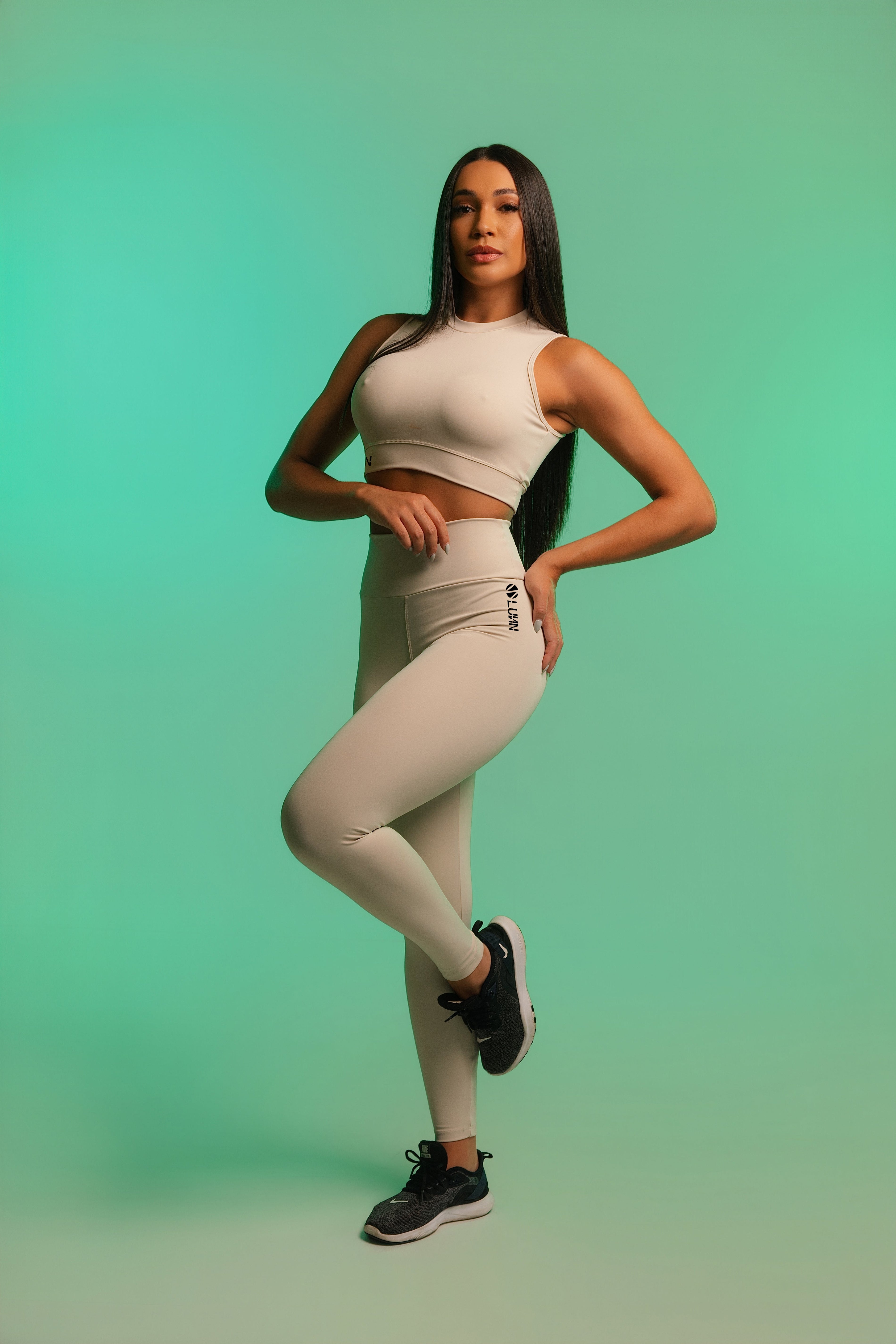 Top Nova Cinza